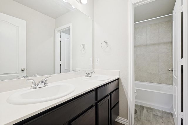 3513 Cricket Drive, Denton, TX 76207