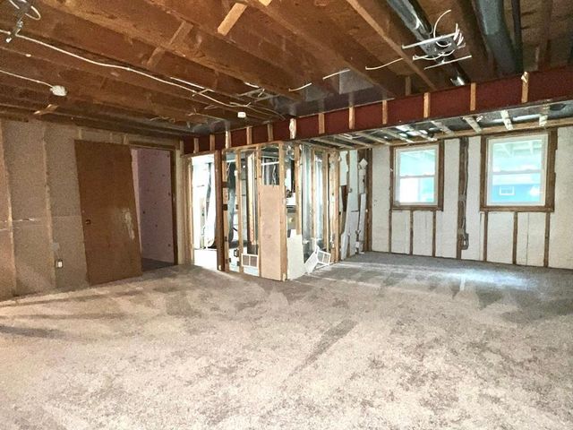 2408 22nd Street NW, Rochester, MN 55901