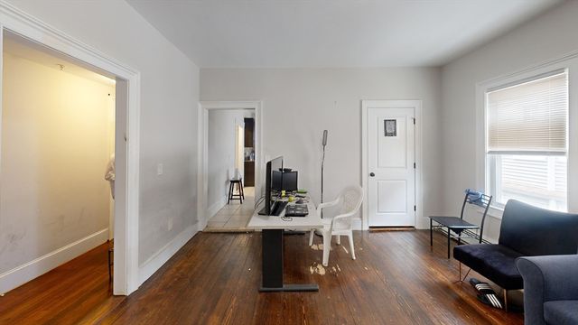 3147-3149 Washington St. 3, Boston, MA 02130