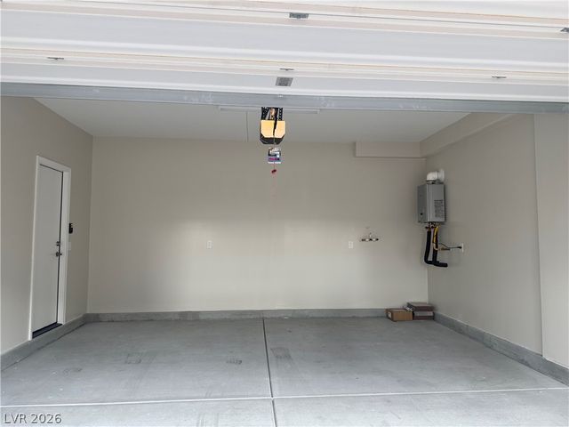 5958 Night Hawk Hill Street, Las Vegas, NV 89113