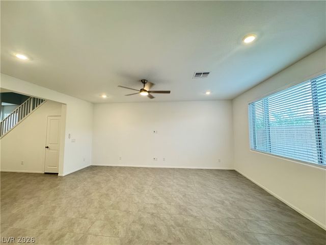 5958 Night Hawk Hill Street, Las Vegas, NV 89113