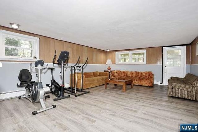 65 Haven Avenue, Bergenfield, NJ 07621