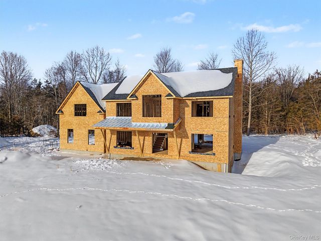 493 Union Corners Road, Florida, NY 10921