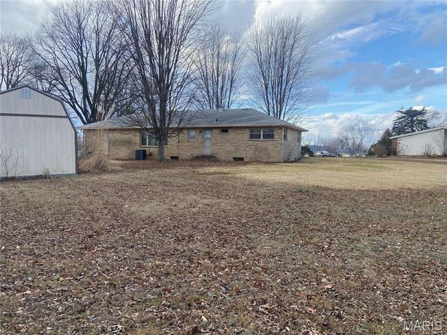 7 Wayne Street, St Charles, MO 63301