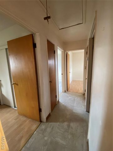 7 Wayne Street, St Charles, MO 63301