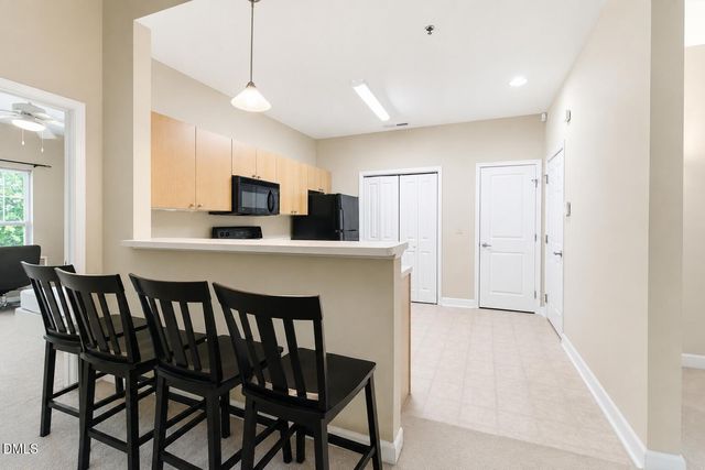 101 Campus Walk Trail 300, Elon, NC 27244