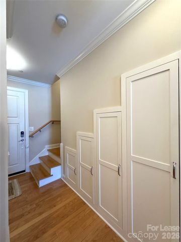 301 E Tremont Avenue 305, Charlotte, NC 28203