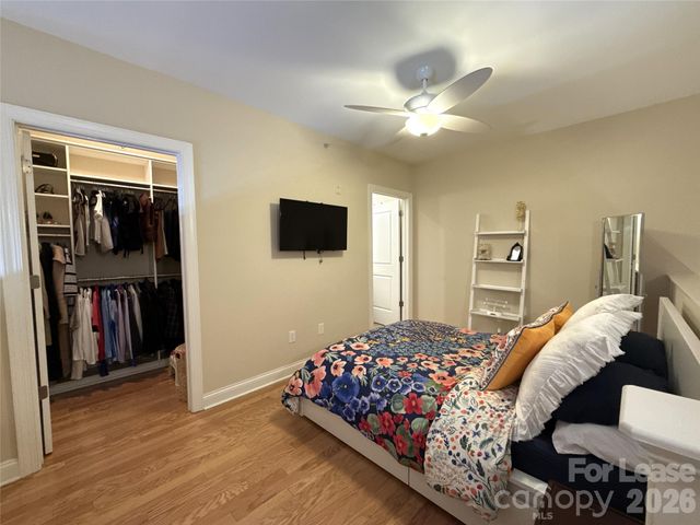 301 E Tremont Avenue 305, Charlotte, NC 28203