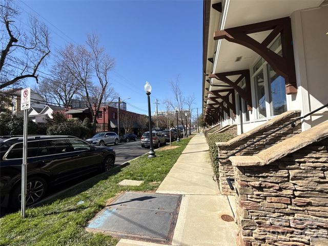 301 E Tremont Avenue 305, Charlotte, NC 28203