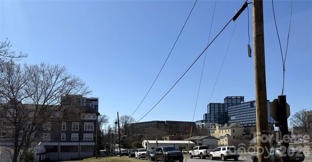 301 E Tremont Avenue 305, Charlotte, NC 28203