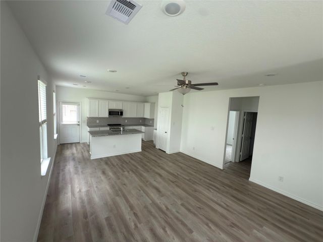 406 Cedar Chase Court, Dayton, TX 77535