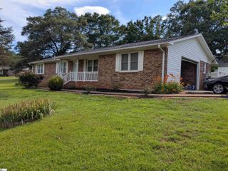 405 Riverside Drive, Piedmont, SC 29673