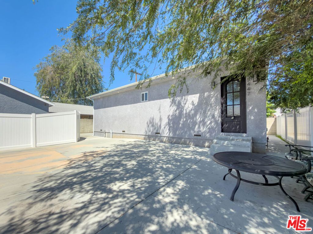 15447 Septo Street, San Fernando, CA 91345