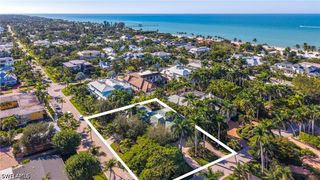 180 7th AVE S, Naples, FL 34102