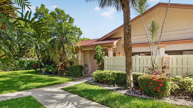 2808 S Carambola Cir Circle S 1980, Coconut Creek, FL 33066