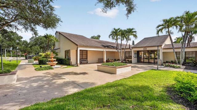 2808 S Carambola Cir Circle S 1980, Coconut Creek, FL 33066