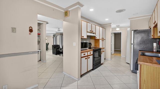2808 S Carambola Cir Circle S 1980, Coconut Creek, FL 33066