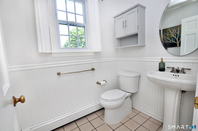 38 Milo Peck Lane, Windsor, CT 06095