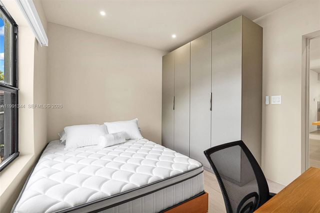 4721 NW 6th Ave 0, Miami, FL 33127