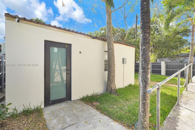 4721 NW 6th Ave 0, Miami, FL 33127