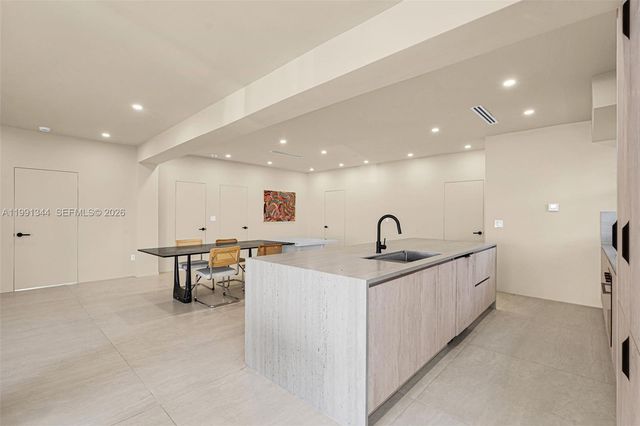 4721 NW 6th Ave 0, Miami, FL 33127