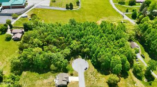 2445 Poplar Ridge Court, Piney Flats, TN 37686
