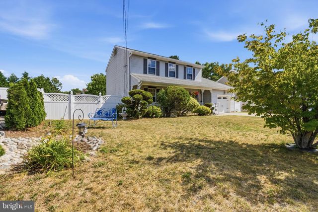 1117 TREASURE AVE, Manahawkin, NJ 08050