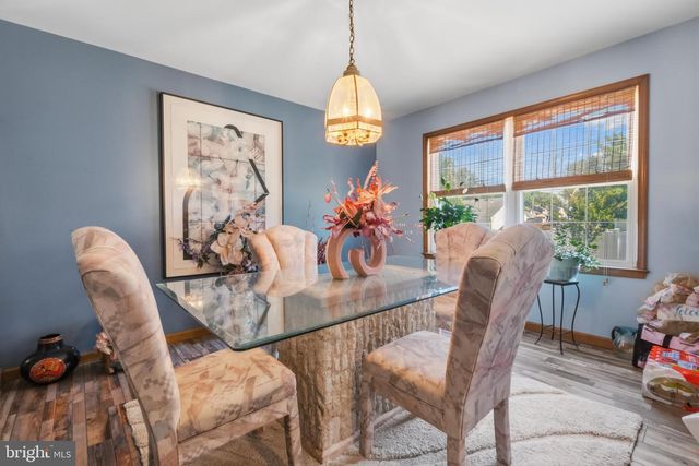 1117 TREASURE AVE, Manahawkin, NJ 08050