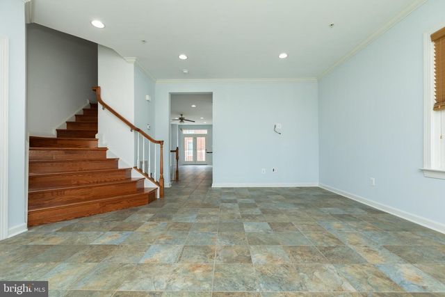 336 GRAND ST, Gaithersburg, MD 20878