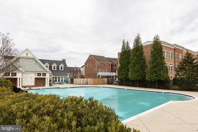 336 GRAND ST, Gaithersburg, MD 20878