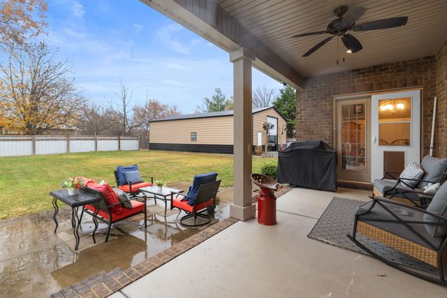 118 Parkway Pl, Tullahoma, TN 37388