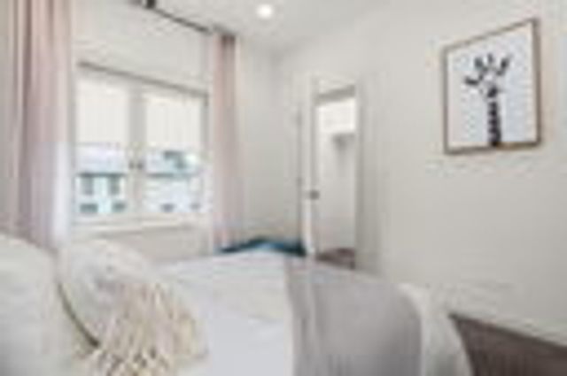 8469 GRAND Avenue 204, River Grove, IL 60171