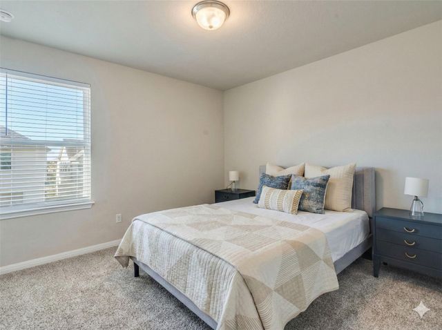 218 Glass Mountains WAY, Dripping Springs, TX 78620