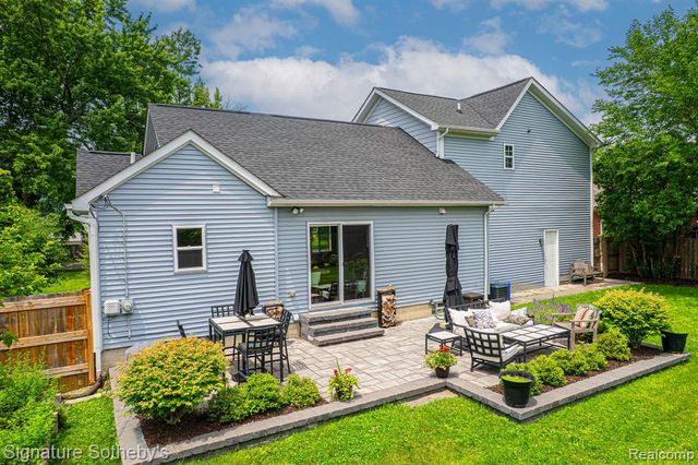 3210 Harvard Road, Royal Oak, MI 48073