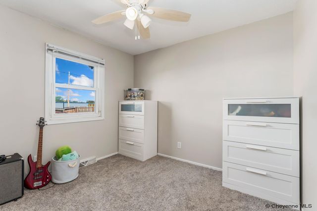 1306 S ARP AVE, Cheyenne, WY 82007