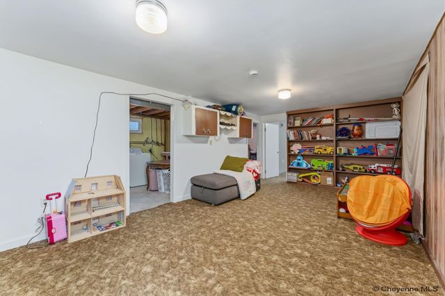 1306 S ARP AVE, Cheyenne, WY 82007