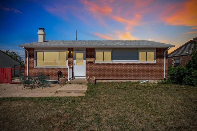 1306 S ARP AVE, Cheyenne, WY 82007