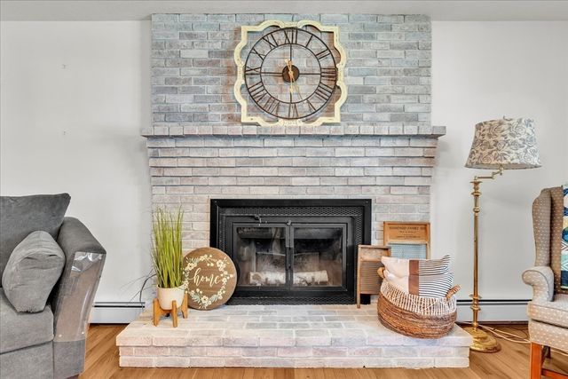 21 Edgewood Road, Seekonk, MA 02771