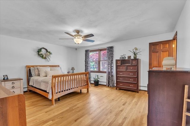 21 Edgewood Road, Seekonk, MA 02771