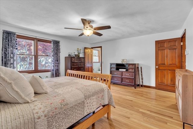 21 Edgewood Road, Seekonk, MA 02771