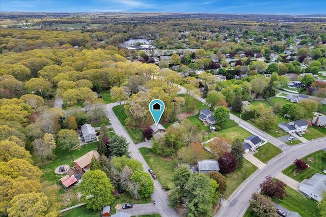 21 Edgewood Road, Seekonk, MA 02771