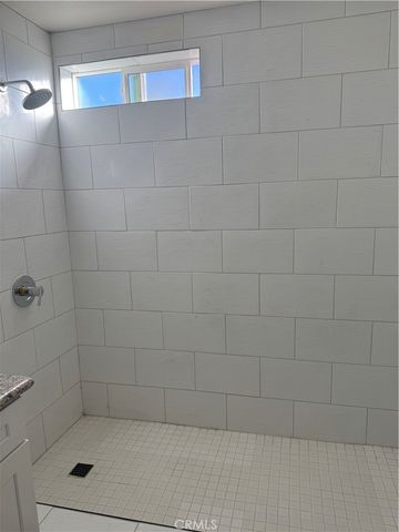 17055 San Bernardino, Fontana, CA 92335