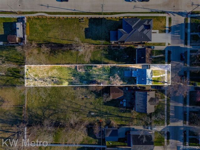 3273 Garden Avenue, Royal Oak, MI 48073