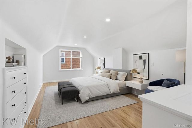 3273 Garden Avenue, Royal Oak, MI 48073