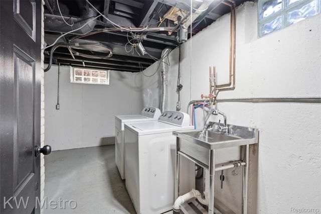 3273 Garden Avenue, Royal Oak, MI 48073