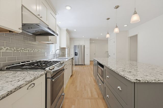 45 Baron Rd, Franklin, MA 02038