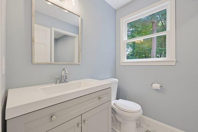 45 Baron Rd, Franklin, MA 02038