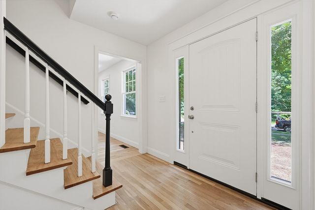 45 Baron Rd, Franklin, MA 02038
