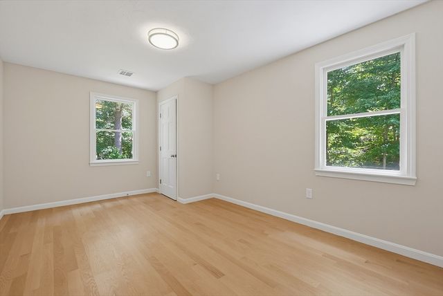 45 Baron Rd, Franklin, MA 02038