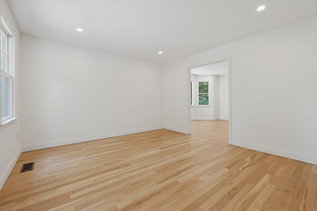 45 Baron Rd, Franklin, MA 02038
